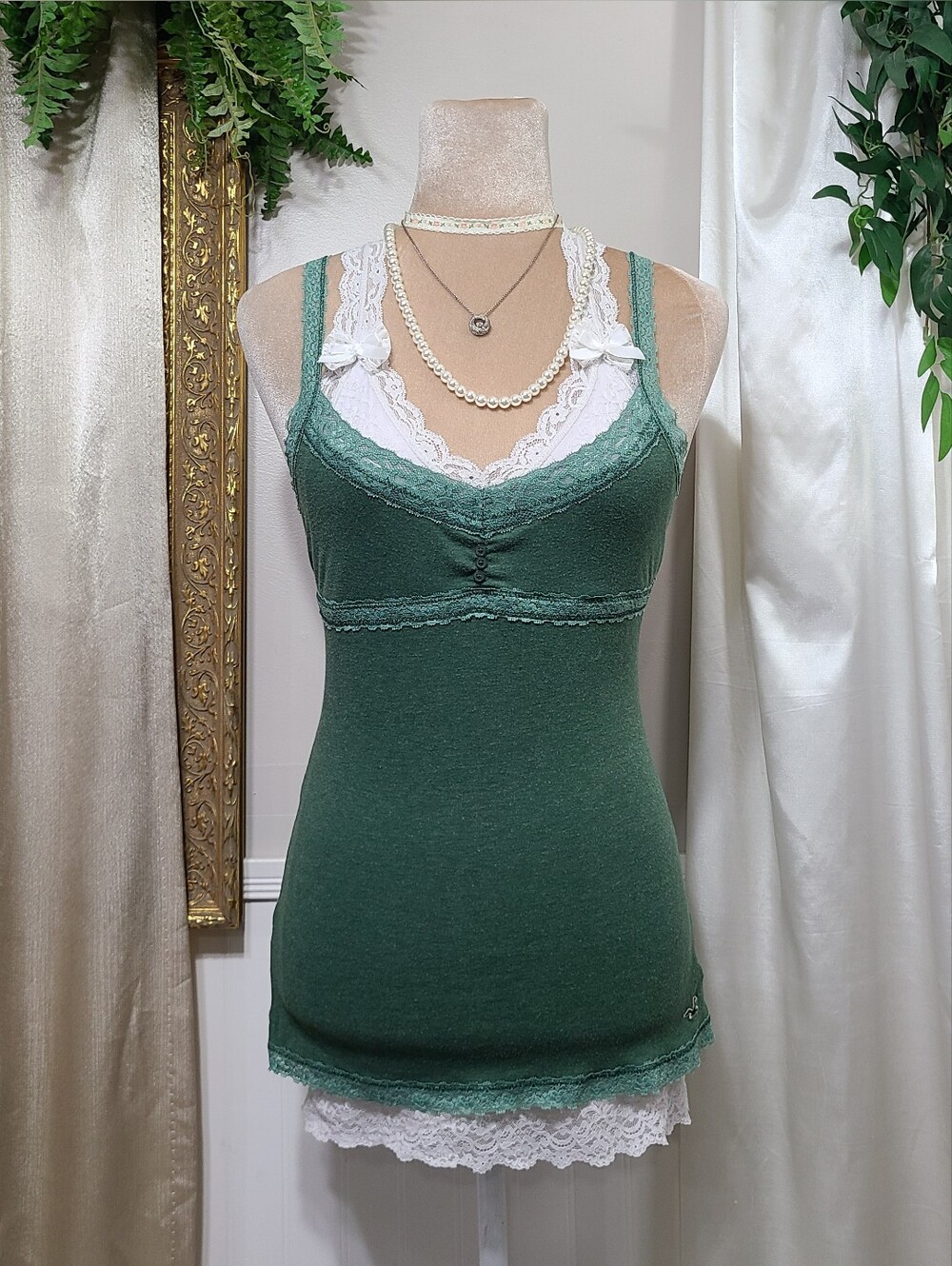 Rare Vintage Hollister ♡ Y2K ♡ Dark Green Lace Babydoll Cami Tank Top